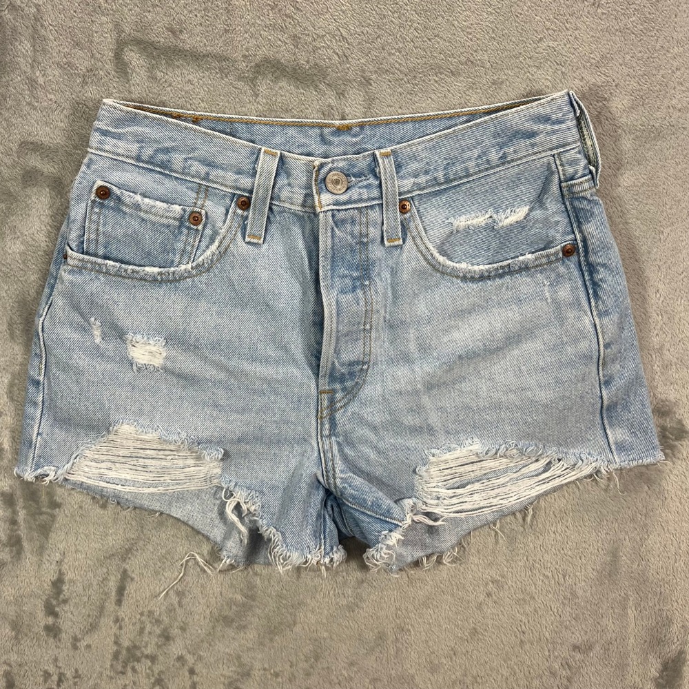 LEVIS 501 Original Shorts Womens 26 Blue Distressed Denim Vacation Summer Cutoff